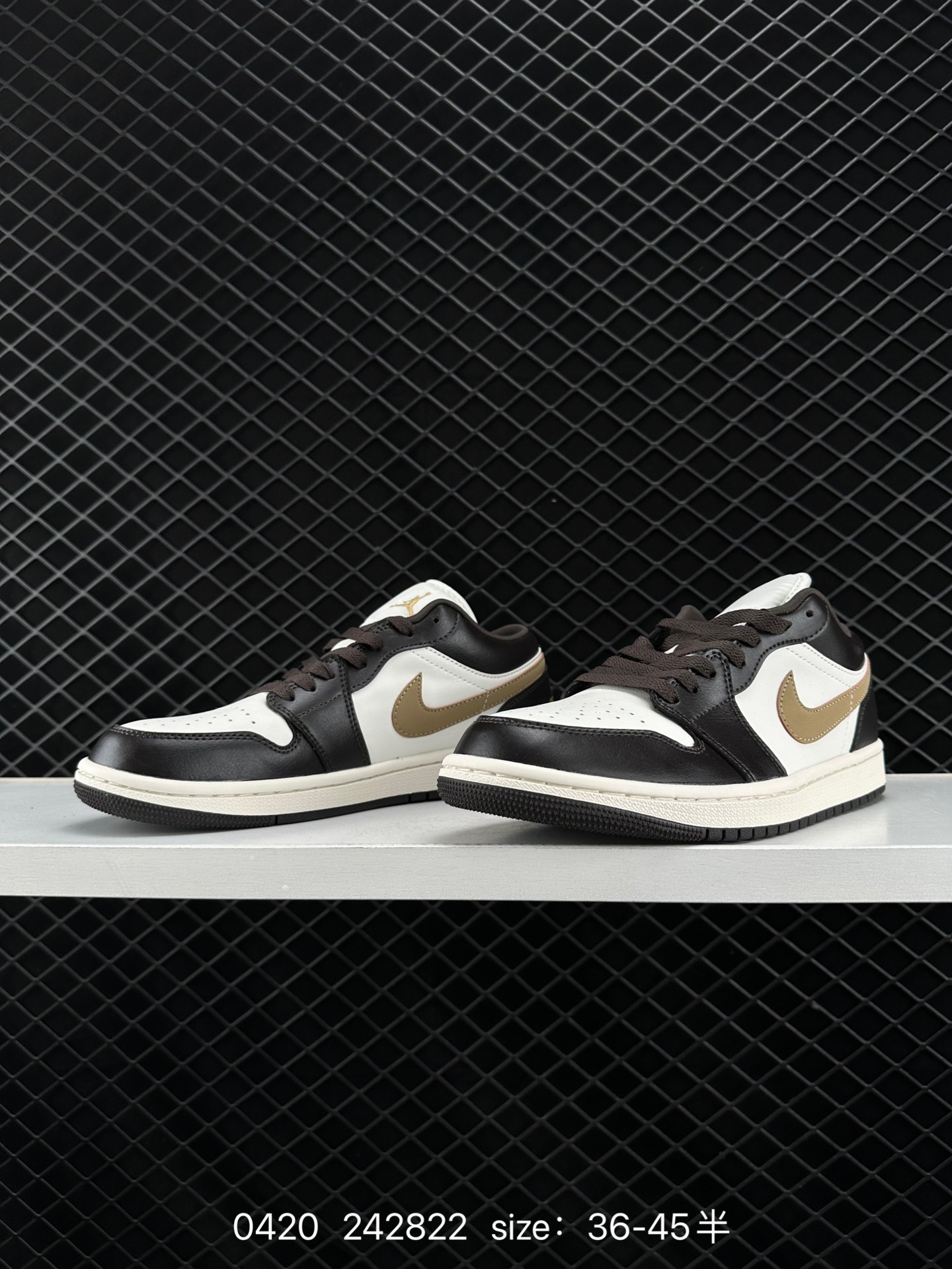 Air Jordan 1 Low AJ1